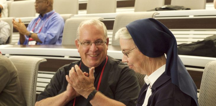 ks. Gregory Gay CM i Matka Generalna Sr. Kathleen Appler SM